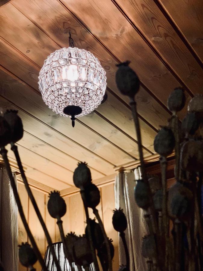 Casa Pasch - Boutique Bed And Breakfast In Cumpadials Sumvitg Екстер'єр фото