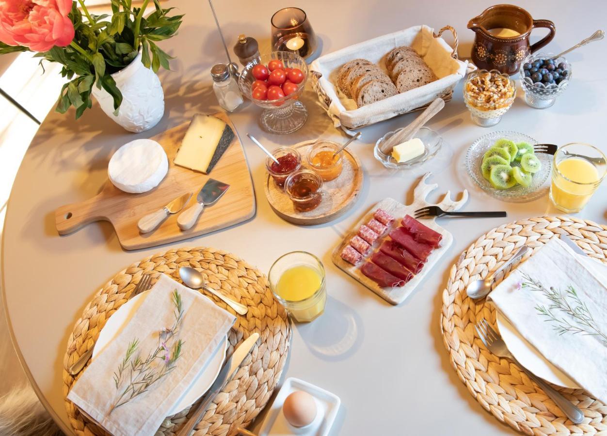 Casa Pasch - Boutique Bed And Breakfast In Cumpadials Sumvitg Екстер'єр фото