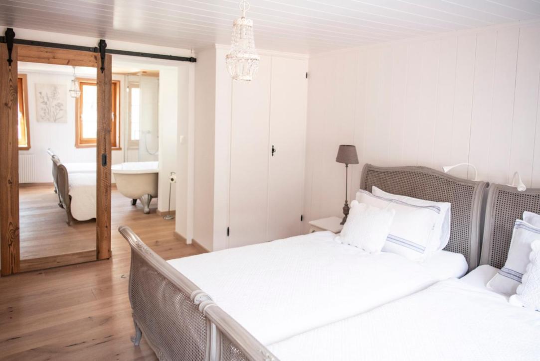 Casa Pasch - Boutique Bed And Breakfast In Cumpadials Sumvitg Екстер'єр фото